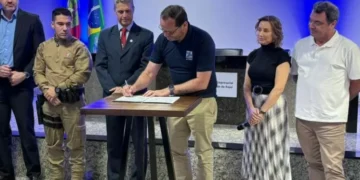 Timbó firma parceria com o Governo do Estado e assina Termo de Cooperação para reforçar a segurança pública