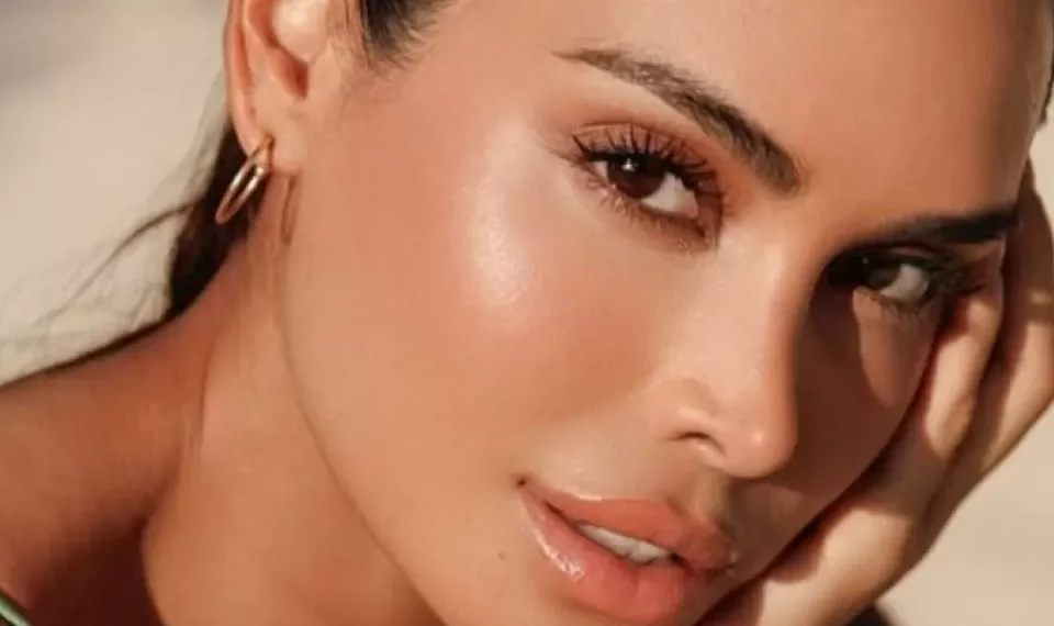 Los premios que le dieron a Vanessa Pulgarín por coronarse Miss Universe Colombia 2025