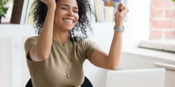 Cuál es la carrera con la que podría volverse millonario durante el 2025, según la IA