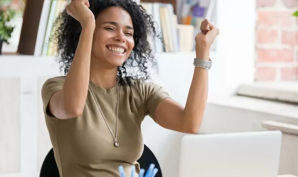 Cuál es la carrera con la que podría volverse millonario durante el 2025, según la IA