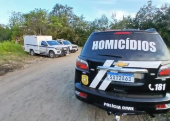 Corpos de casal são encontrados em mangue de Joinville com sinais de violência