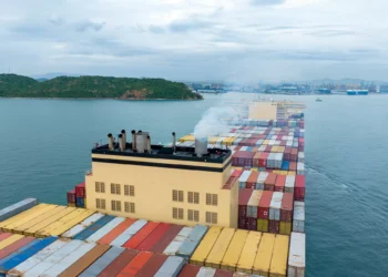 Trump sabota acordo inédito que reduziria emissões marítimas