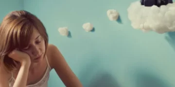 Esto es lo que significa que una persona nunca sueñe nada, según la psicología