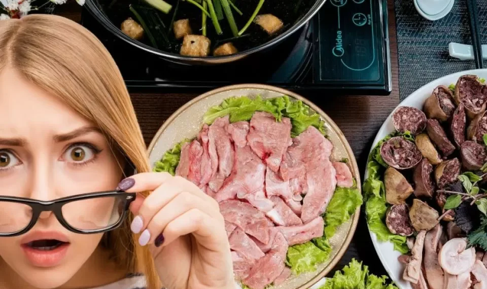 Solo los amantes de la comida colombiana saben: ¿qué plato lleva 10 acompañamientos?