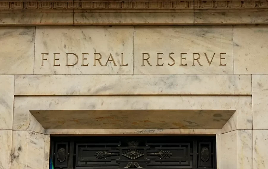 Inflação abaixo das expectativas reforça visão: Fed deve cortar mais os juros