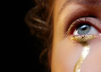 Si es alguien que llora con facilidad, la psicología tiene algo que decir sobre usted