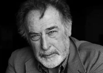 Morreu Adolfo Gutkin, encenador que renovou Teatro português após o 25 de abril