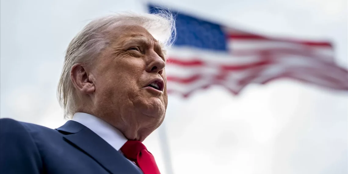 Trump diz que cidades democratas podem servir de “campos de treino” para militares