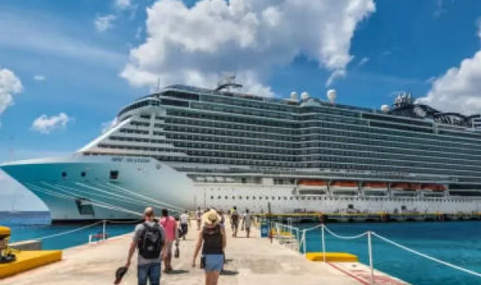 De sueño a pesadilla: el crucero ‘fantasma’ por el que pagaron miles y nunca zarpó