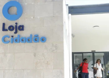 Planeada a abertura de 18 Lojas do Cidadão em 18 novos municípios até junho de 2026