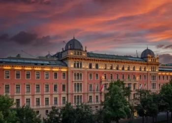 Esto es lo que más buscan los colombianos a la hora de viajar