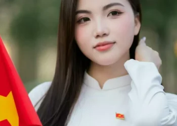 China prohíbe a los influencers hablar de salud o finanzas sin acreditación profesional