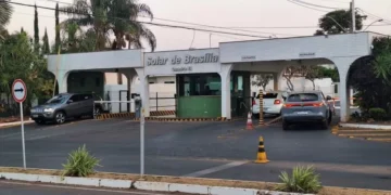 Moraes autoriza Bolsonaro a realizar festa de aniversário da filha em casa