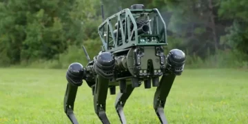 Conheça o cão-robô lançador de granadas dos EUA