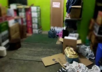 Fábrica clandestina produzia bebidas adulteradas com etanol de postos de combustíveis