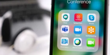 Mesmo com a câmera desligada, Zoom e Teams podem revelar sua localização