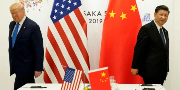 EUA X China: por que Trump anunciou nova tarifa de 100% que abalou os mercados?