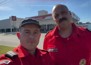 Bombeiros Voluntários de Indaial orientam pais sobre organização e regras para matrículas na Escola Bombeiro Cívico