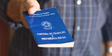 SC segue líder nacional em emprego e mantém índice de desocupação em 2,3%