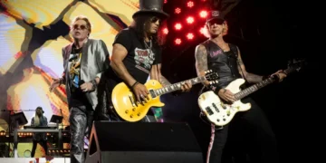 Guns N’ Roses anuncia nova turnê pelo Brasil com oito shows em abril de 2026