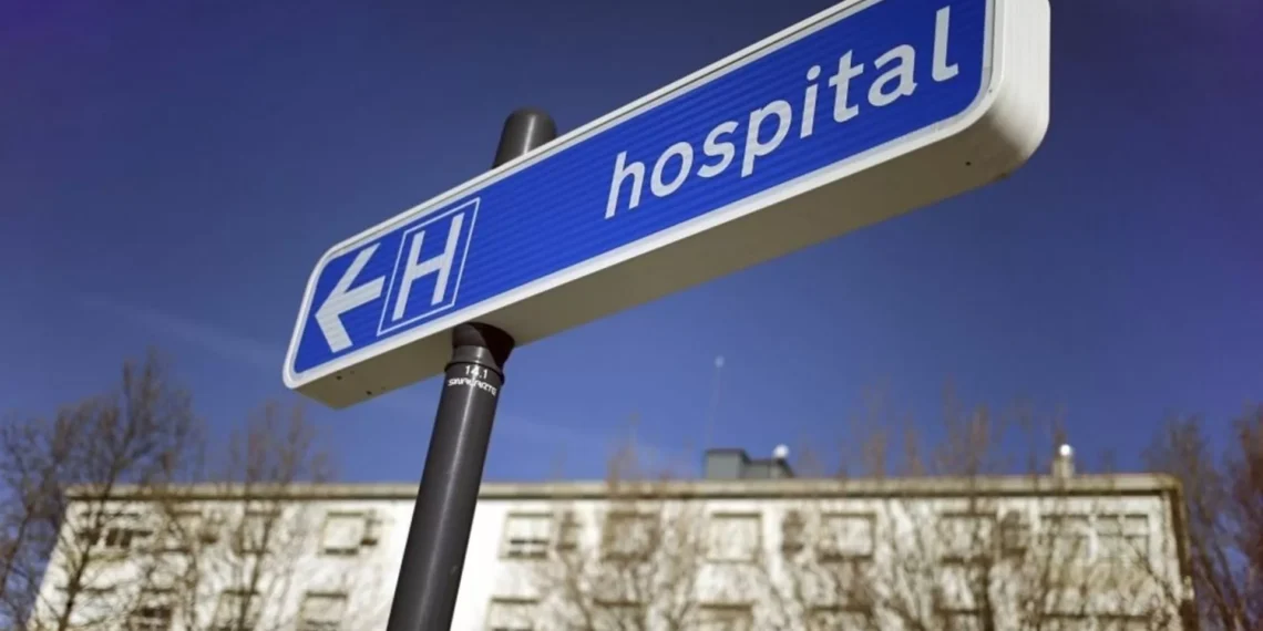 Crianças assistidas no hospital por suspeita de intoxicação por raticida