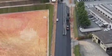 Obra avança e Rua Monteiro Lobato se aproxima da conclusão no Complexo Industrial de Timbó