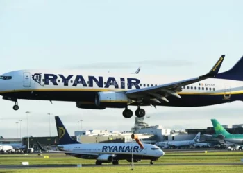 Vai viajar? Ryanair só aceita cartões de embarque digitais a partir desta quarta-feira