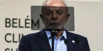 Lula regressa a Belém para destravar negociações da COP30