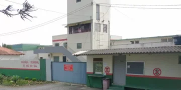 Presídio de Rio do Sul enfrenta superlotação e transfere 80 detentos para Blumenau e Indaial