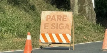 Trânsito na BR-470 em Blumenau tem operações de Pare e Siga por conta das obras de duplicação