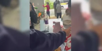 Família acolhe crianças ilhadas e oferece alimento durante enchente em SC