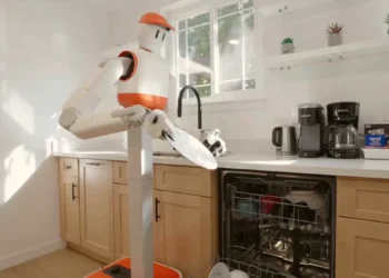 Conheça o robô doméstico que consegue até lavar louça sem quebrar nada