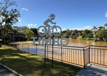 Timbó inaugura Praça do Cicloturismo e amplia rede de tecnologia e segurança urbana