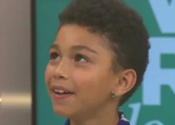 Garoto de 8 anos doa sua bicicleta em SC e inspira campanha de brinquedos para o Natal