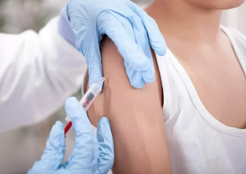 Timbó aplica mais de 3 mil vacinas em crianças e adolescentes durante campanha de multivacinação