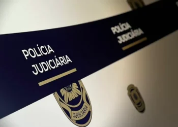 Suspeito de matar a tiro pai e filho no Montijo ficou em prisão preventiva