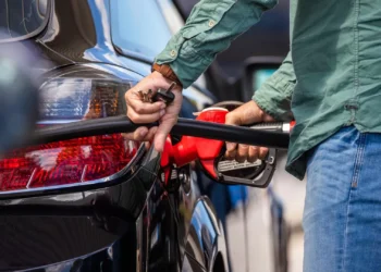 Combustíveis: Governo reduz desconto no ISP