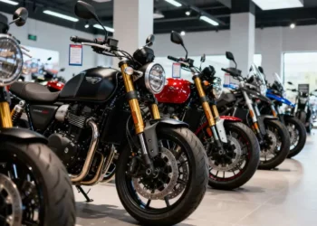 O segredo da Honda e Yamaha pra aumentar o preço das motos sem que você perceba