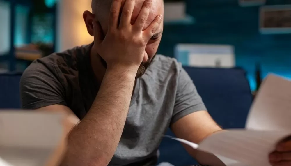 “Acham que isso aqui é o quê? Um churrasco?” diz deputado após votação na madrugada que aprovou R$ 40 bilhões em impostos