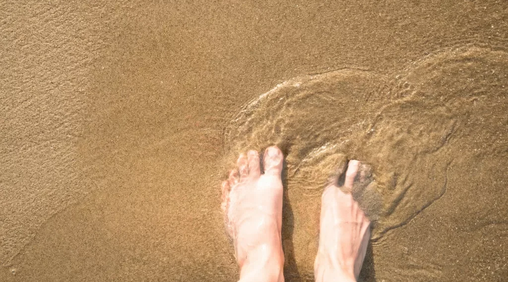 O que é o bicho geográfico? Entenda a condição de saúde, causas e tratamento