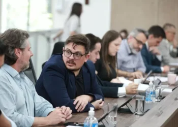 Câmara de Blumenau aprova pacote de 45 projetos do Executivo em sessão extraordinária