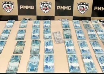 Durante a eleição da Câmara, vereador revela que ganhou R$ 100 mil para votar em candidato indicado por empresário