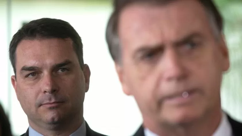 Jair Bolsonaro escolhe o filho Flávio para candidato presidencial em 2026