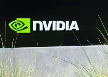 Nvidia compra ativos de startup de chips de IA, diz rede de notícias