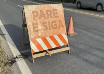 Operação Pare e Siga altera tráfego na BR-470 em Apiúna para obra contra alagamentos