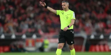 Nota 3 para André Narciso. “Não teve influência no resultado”