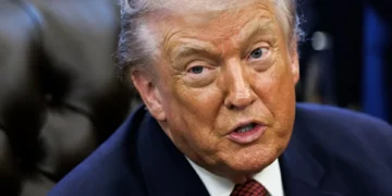 Fala de Trump sobre manter Hassett na Casa Branca faz Warsh liderar apostas para Fed