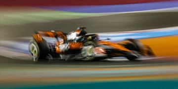 F1: McLaren vai faltar ao primeiro dia de testes pré-temporada de 2026