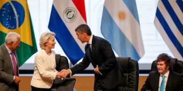 Com PIB de US$ 22 tri, Mercosul-UE assinam acordo após quase 26 anos de negociação