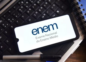 Diploma do ensino médio será emitido em site, não app, diz Inep
